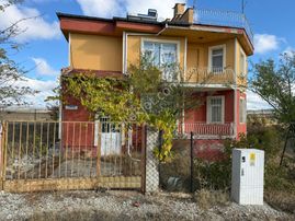 Saygılı Emlak'tan Yoncalı'da Müstakil Bahçeli Ev