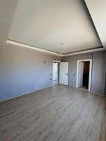 Gültepe Site İçerisinde 3+1 K.mutfak Kombili Satılık Lüks Daire