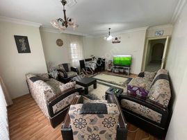 (1127) Keçiören Ataparkta 1.katta 3+1 Oturumluk Uygun Daire!!!