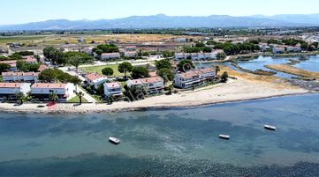 Rw Nefes' Ten; Haberkent Sitesinde, Bakımlı, Eşyalı Villa