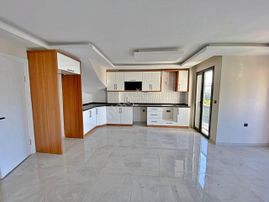 Uytundan İskelede Denize 100 Metre Çift Cephe 3+1 Dubleks Daire