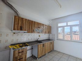 Uğur'dan Seydikemer Merkezde 3+1 Ayrı Mutfaklı Kiralık Daire