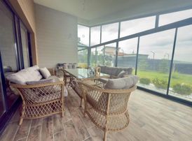 Pogadan Koru Beynamda Şerefiyeli Konumda Eşyalı 3+1 Villa