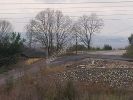 Karamürsel 'de Satılık Villa İmarlı Arsa