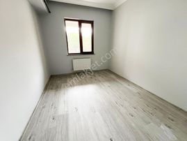 Çanakkale Barbaros Mah Geniş Ferah 2+1 Kiralık Daire !