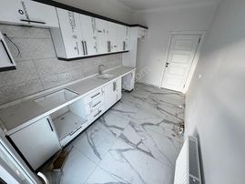 ▇ Varyant'tan Gümrük'te Geniş Köşe Önü Kapanmaz Lüks 3+1 Daire ▇