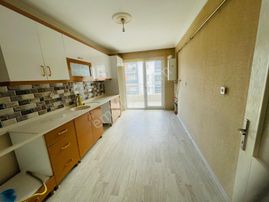 Keçiören Karakaya'da Bahçe Katı Fiyatına Orta Katta Daire