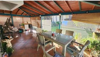 Çandarlı Tatil Köyünde 4+1 Satılık Villa