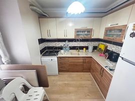 ꧁ay Emlak'tan꧂akçay'da Kombili Denize Yakın Ön Cephe Satılık 1+1 Beyaz Eşyalı Lüx Daire