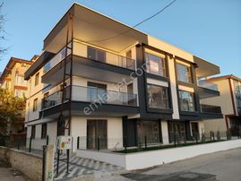 Oturuma Hazır,3+1,yerden Isıtma,asansör,sıfır Bina,arasta Avm