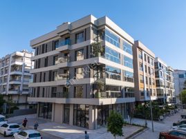 Bostanlı Bestekar Sadi Hoşses Sokakta Kiralık Mükemmel 3+1