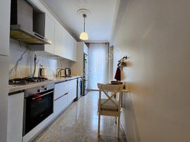 Postacılar Mahallesinde Satılık 2+1 Geniş Daire