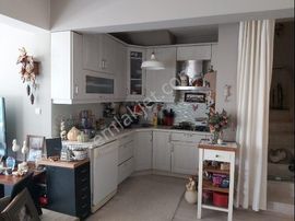 Dikili Sarıgül Sitesinde Satılık Villa