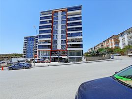 Fenkeden, Mimar Sinan Mah., Cadde Üst. Köşe, Çift Cephe, Depolu