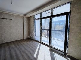 Bağlıca'da, İskanlı,6+1 Satılık Villa,tam Bağımsız,yerden Isıtma