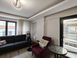 Emek'te,2+1,katta,yeni Bina,asansör,kapalı Garaj,kapalı Mutfak