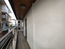 Emek'te,2+1,katta,yeni Bina,asansör,kapalı Garaj,kapalı Mutfak