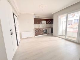 ✔️🟥turhanbey'de Ön Cephe Kombisi Takılı Asansörlü 1+1 Daire Fırsatı