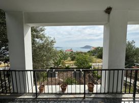 Fenkeden, Çandarlıda, Bimeykoda 3+1 Dubleks Villa