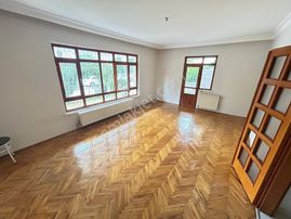 Taner'den Sancak Mah'de 3+1+kiler Açık Otoparklı Balkonlu Giriş Kat