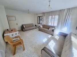 Atıcı Emlaktan Levent Mahallesi Muhtarlık Yanı Satılık 2+1