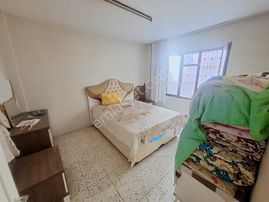 Atıcı Emlaktan Levent Mahallesi Muhtarlık Yanı Satılık 2+1