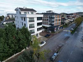 Blue Yatırımdan Cadde Üstü Geniş + Depolu Satılık Sıfır Dükkan !