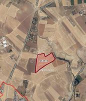 Sivas Çayboyu Çömlekcikyazısı Mevkiinde 56.534 M2 Satılık Tarla