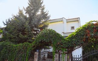 Gölbaşı Gökkuşağı Sitesinde Satılık Tam Müstakil Köşe Villa