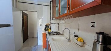 Şehit Osman Avcı'da Metro Yakını, Cadde Üzeri 2+1 Satılık Daire