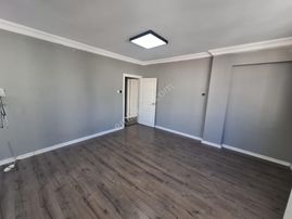 Seyhan Baraj Yolunda Kiralık 2+1 Boş Daire