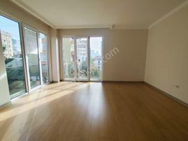 Mertcan Dan Hürriyet Mah Ebeveyn Banyolu 3+1 İskanlı - Ankastreli