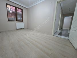 Mimar Yapıdan Satılık 2+1 Giriş Kat Daire