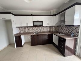 Cb'den Tekerekte Ana Cadde Üzeri Geniş Kiralık 3+1 Daire