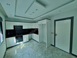 Uytundan Zeytinlide Doğayla İç İçe Satılık Lüks Sıfır 3+1 Villa