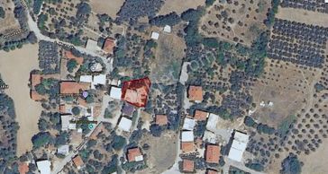 Hamitler Köy İçinde Blok Nizam 3 Kat İmarlı Köşe Arsa