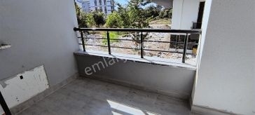 Edis Emlak'tan Satılık Bafra Fatihte 2+1 Devlet Kiracılı Daire