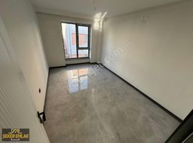 Şekerden 71 Evler Mah. Açelya Durağı. Yakını 100m² 2+1lüx Daire