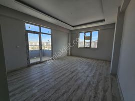 Fetih Caddesi Satılık 3+1 Sıfır Daire Hesaplı Arakat Son Fiyat !