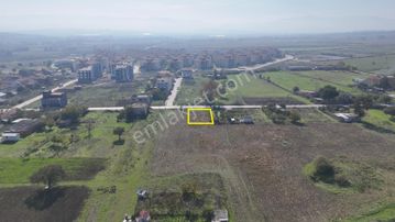Merkeze 10 Dk 353 M2 3 Kat İmarlı Arsa