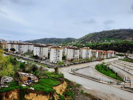 Aksu Mahallesinde Site İçerisinde 2+1 Daire