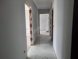 Aksu Mahallesinde Site İçerisinde 2+1 Daire