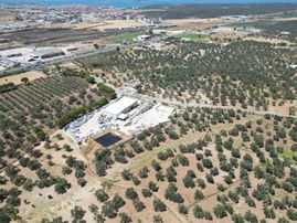 Ayvalık Mutluköy Yolu Üzerinde Satılık Zeytin İşleme Tesisi