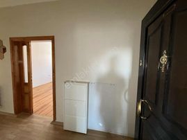 İnönü Cad. 3 Dk! 160m², Ebeveyn Banyolu, Güney Cepheli Asansör