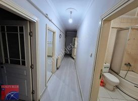 Tarabya_satılık(2+1)ara Kat/25 M2 Arsa Payı Ve Geri Görünüm
