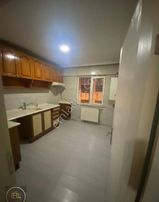 F-l Emlaktan İstiklal Mah. Toplu Taşıma Araçları Güzergahinda Arakat , Geniş Ferah 2+1