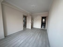 Şahintepesi'nden Emek Mh Siteiçi Emsalsiz Lüks 3+1 Satılık Daire