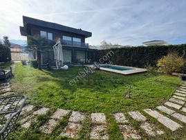 Sapanca’da Satılık Müstakil Yüzme Havuzlu Villa….