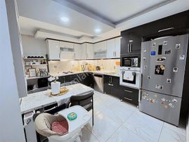 Şehitlik Mahallesinde Faturalar Dahil 2+1 Kiralık Daire