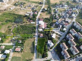 Yalova Sultaniyede 24 Tane 2+1 Yapılan 4 Kat İmarlı 1000m² Arsa